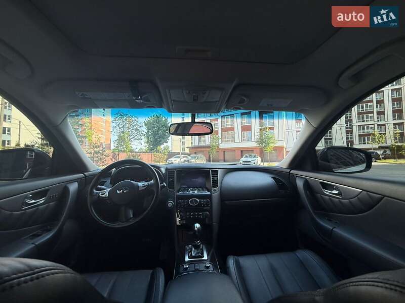 Внедорожник / Кроссовер Infiniti QX70 2016 в Ивано-Франковске