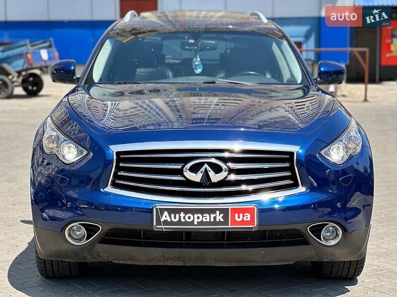 Позашляховик / Кросовер Infiniti QX70 2016 в Одесі