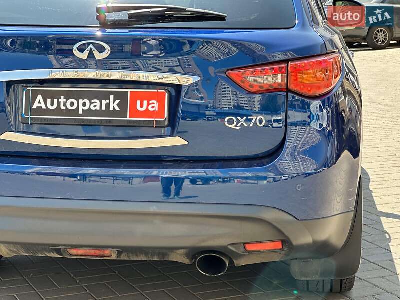 Позашляховик / Кросовер Infiniti QX70 2016 в Одесі