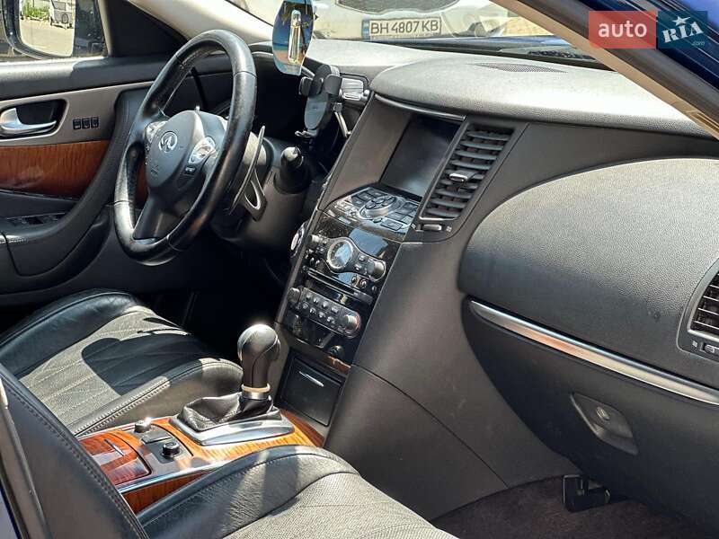 Позашляховик / Кросовер Infiniti QX70 2016 в Одесі