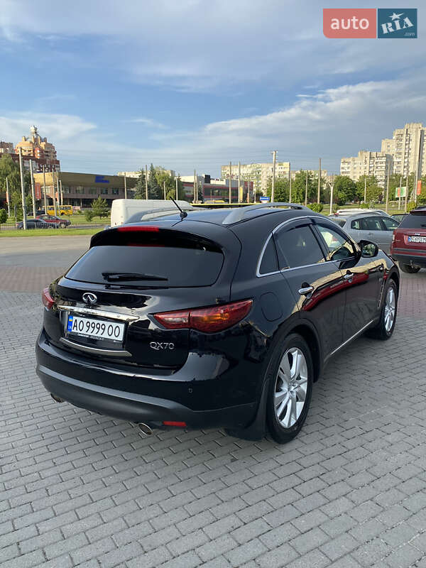 Внедорожник / Кроссовер Infiniti QX70 2016 в Киеве