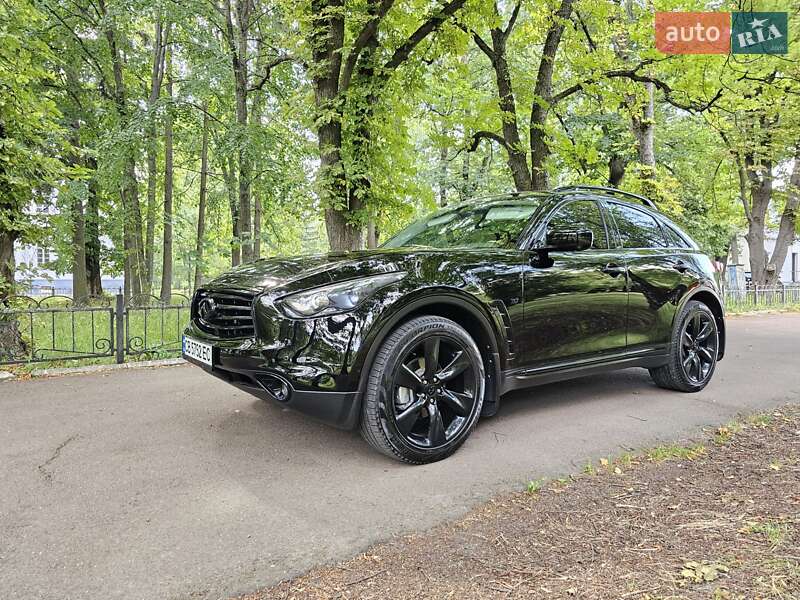 Позашляховик / Кросовер Infiniti QX70 2014 в Ніжині