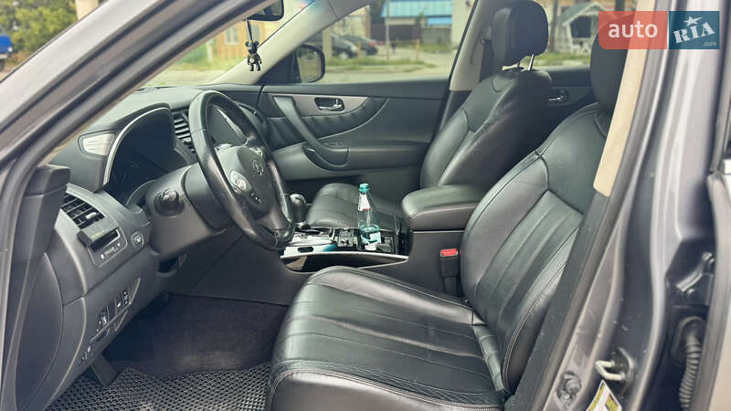 Позашляховик / Кросовер Infiniti QX70 2016 в Харкові