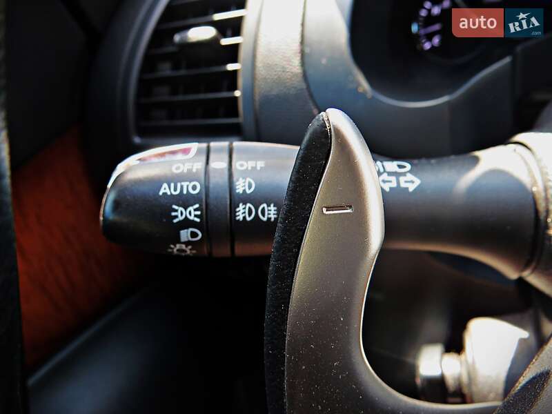 Внедорожник / Кроссовер Infiniti QX70 2013 в Черкассах
