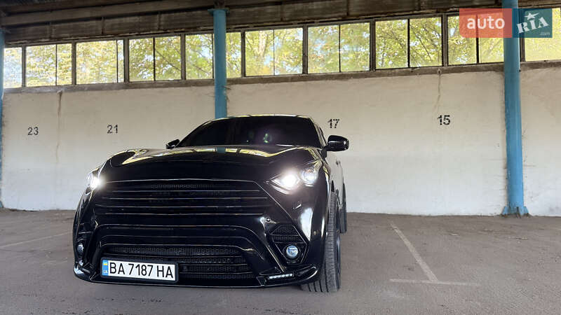 Внедорожник / Кроссовер Infiniti QX70 2017 в Кропивницком