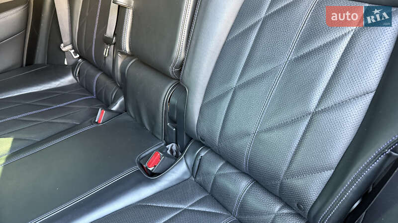 Внедорожник / Кроссовер Infiniti QX70 2017 в Кропивницком