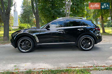 Внедорожник / Кроссовер Infiniti QX70 2014 в 