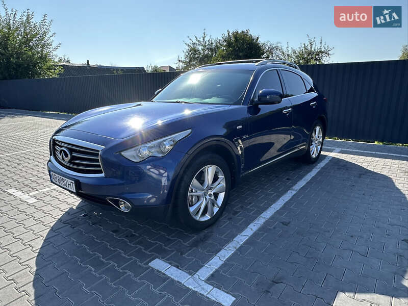 Внедорожник / Кроссовер Infiniti QX70 2015 в Виннице фото 6 Внедорожник / Кроссовер Infiniti QX70 2015 в Виннице