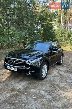 Внедорожник / Кроссовер Infiniti QX70 2013 в Харькове