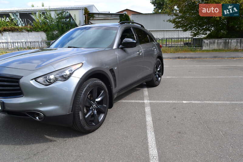 Внедорожник / Кроссовер Infiniti QX70 2014 в Киеве