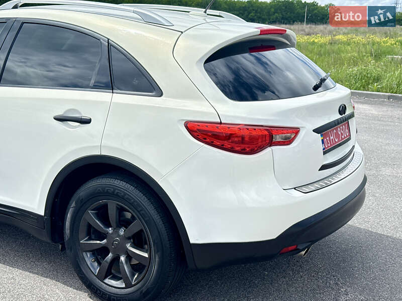 Внедорожник / Кроссовер Infiniti QX70 2016 в Виннице