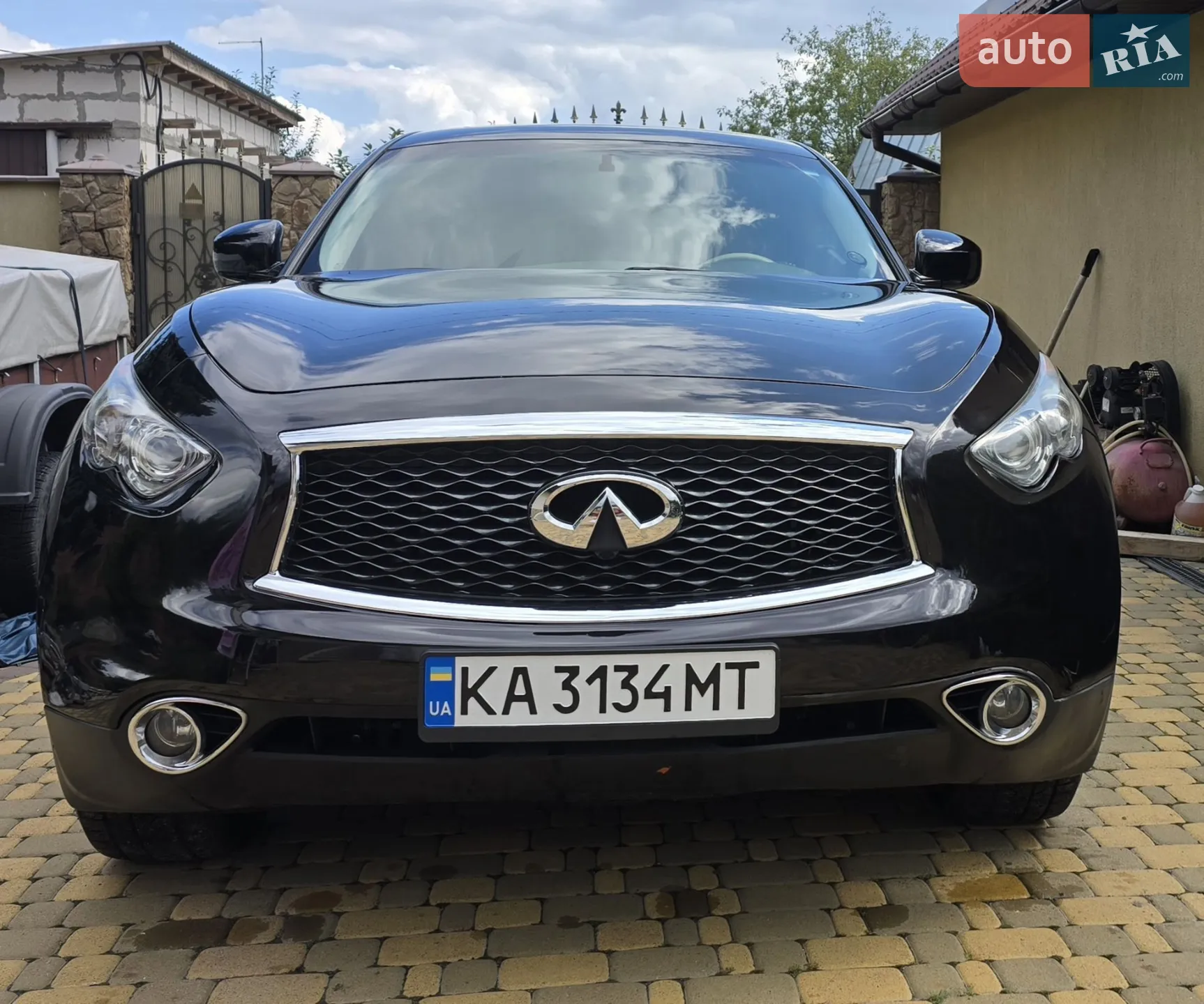 2017 Infiniti QX70 - мініатюра 9