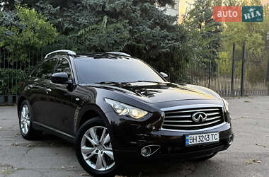 Позашляховик / Кросовер Infiniti QX70 2013 в Миколаєві