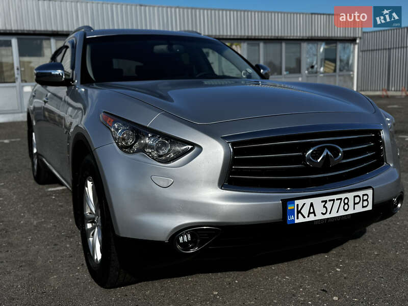 Внедорожник / Кроссовер Infiniti QX70 2013 в Киеве фото 2 Внедорожник / Кроссовер Infiniti QX70 2013 в Киеве
