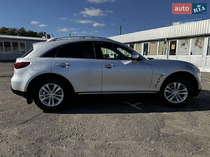 Внедорожник / Кроссовер Infiniti QX70 2013 в Киеве фото 19 Внедорожник / Кроссовер Infiniti QX70 2013 в Киеве