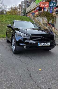 Внедорожник / Кроссовер Infiniti QX70 2013 в Киеве
