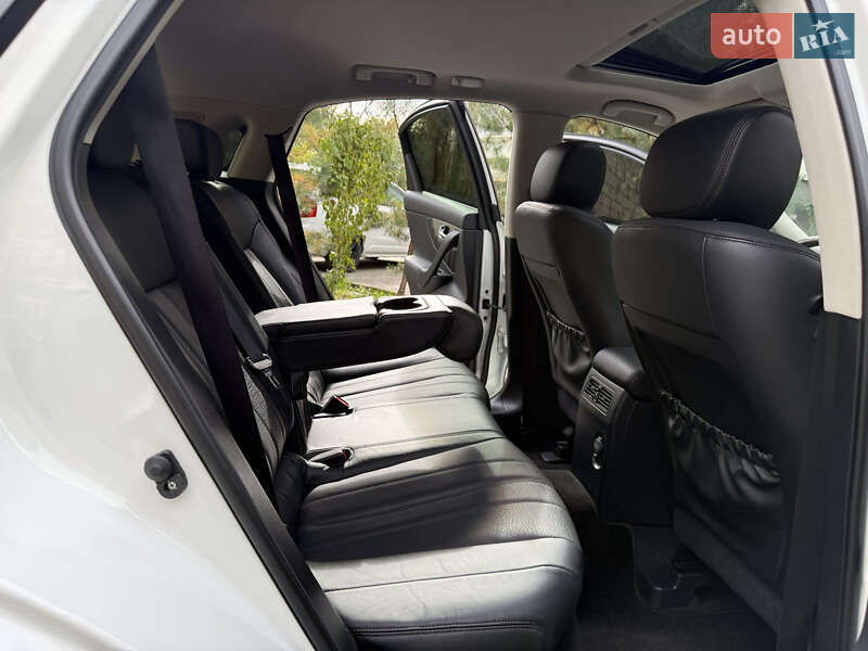 Внедорожник / Кроссовер Infiniti QX70 2016 в Тернополе фото 26 Внедорожник / Кроссовер Infiniti QX70 2016 в Тернополе