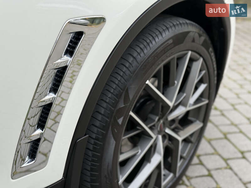 Внедорожник / Кроссовер Infiniti QX70 2016 в Тернополе фото 30 Внедорожник / Кроссовер Infiniti QX70 2016 в Тернополе