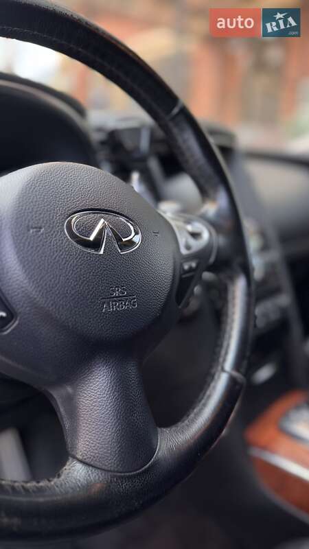 Внедорожник / Кроссовер Infiniti QX70 2016 в Одессе фото 29 Внедорожник / Кроссовер Infiniti QX70 2016 в Одессе