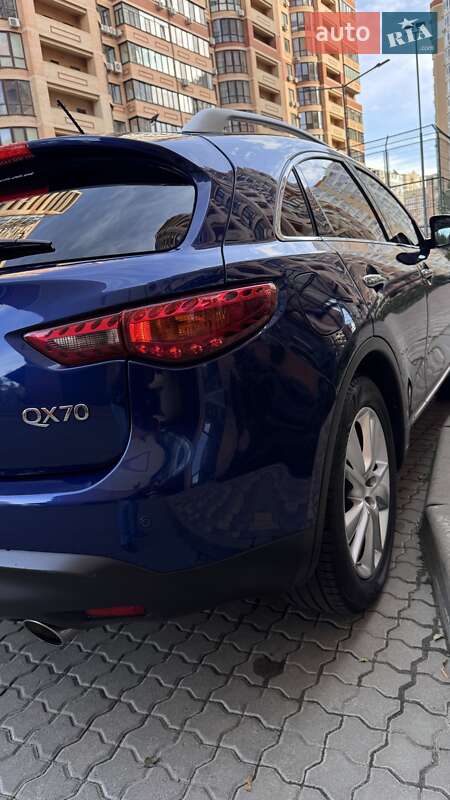 Внедорожник / Кроссовер Infiniti QX70 2016 в Одессе фото 46 Внедорожник / Кроссовер Infiniti QX70 2016 в Одессе