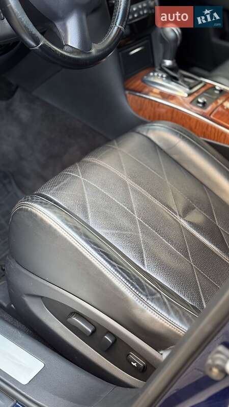 Внедорожник / Кроссовер Infiniti QX70 2016 в Одессе фото 51 Внедорожник / Кроссовер Infiniti QX70 2016 в Одессе