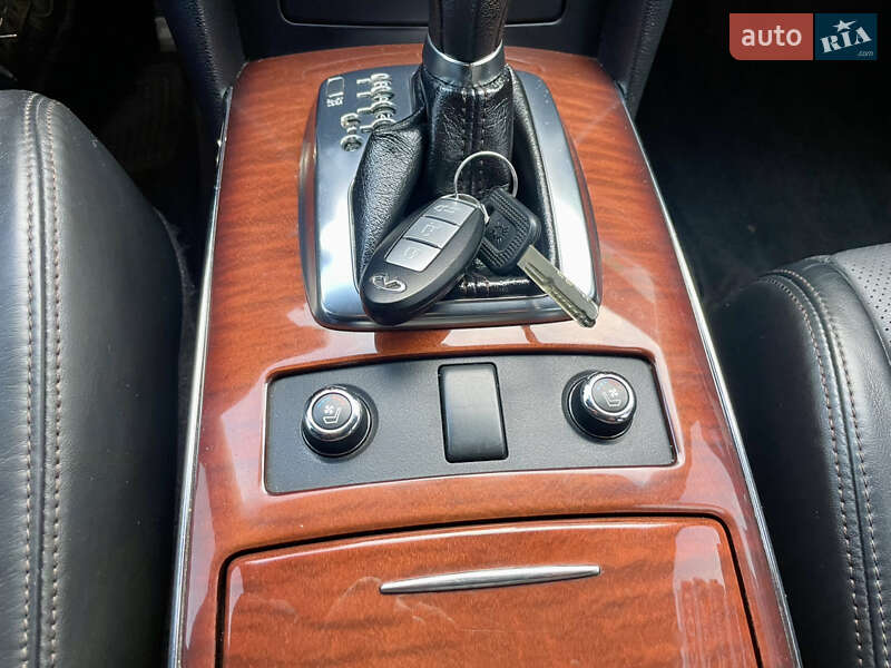 Внедорожник / Кроссовер Infiniti QX70 2014 в Киеве фото 32 Внедорожник / Кроссовер Infiniti QX70 2014 в Киеве