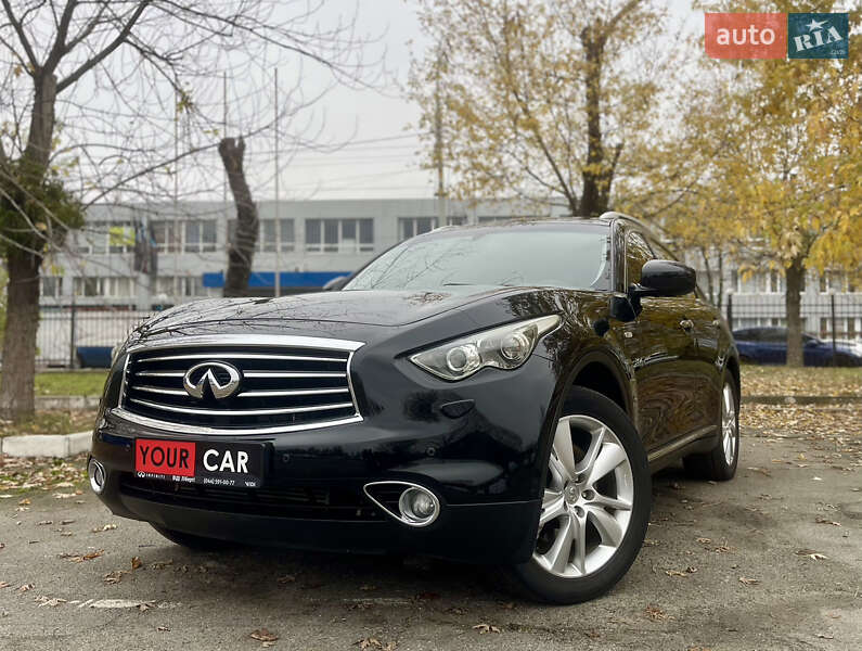 Позашляховик / Кросовер Infiniti QX70 2015 в Києві