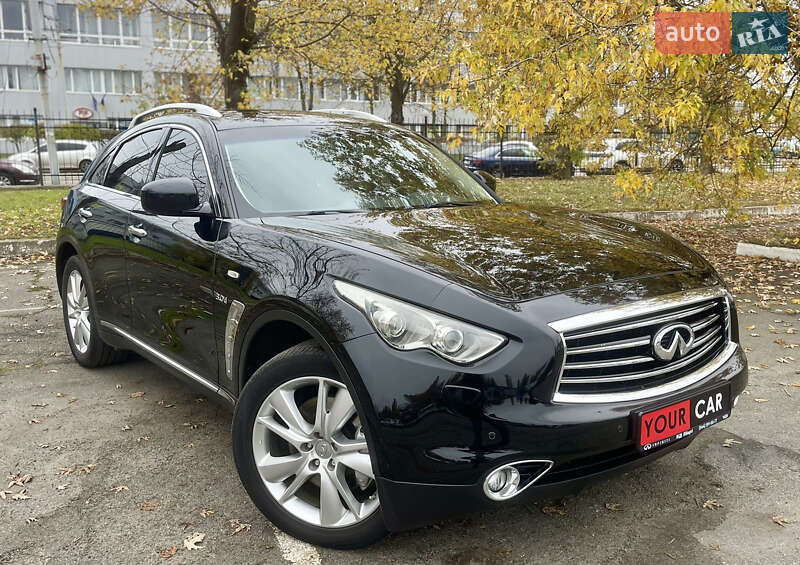 Позашляховик / Кросовер Infiniti QX70 2015 в Києві