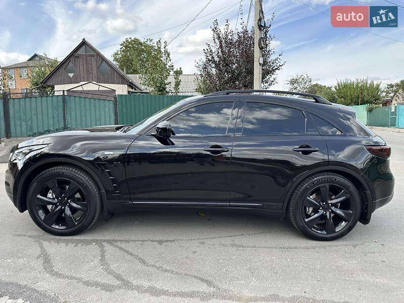 Внедорожник / Кроссовер Infiniti QX70 2013 в Полтаве