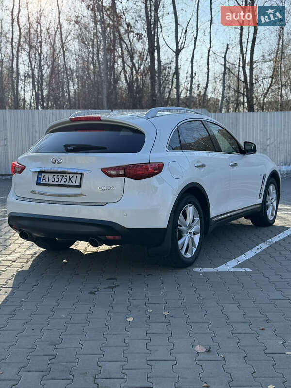 Внедорожник / Кроссовер Infiniti QX70 2014 в Крюковщине фото 10 Внедорожник / Кроссовер Infiniti QX70 2014 в Крюковщине