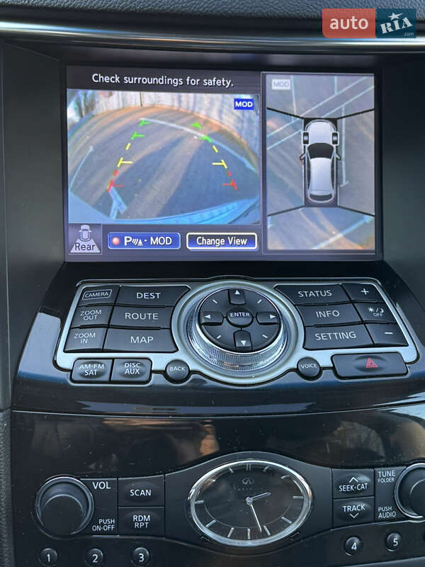 Внедорожник / Кроссовер Infiniti QX70 2014 в Крюковщине фото 13 Внедорожник / Кроссовер Infiniti QX70 2014 в Крюковщине