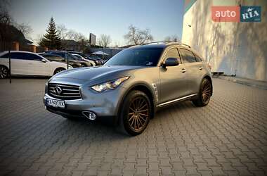 Позашляховик / Кросовер Infiniti QX70 2014 в Києві