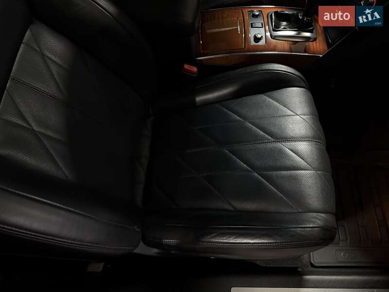 Внедорожник / Кроссовер Infiniti QX70 2013 в Киеве