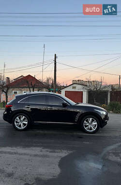 Внедорожник / Кроссовер Infiniti QX70 2013 в Черкассах