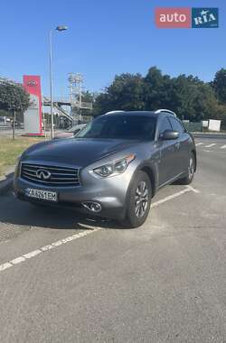 Внедорожник / Кроссовер Infiniti QX70 2015 в Киеве