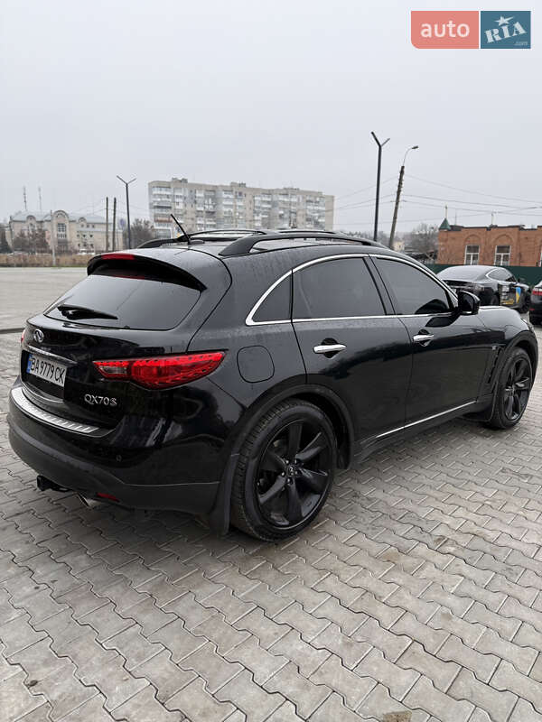 Позашляховик / Кросовер Infiniti QX70 2017 в Кропивницькому фото 4 Позашляховик / Кросовер Infiniti QX70 2017 в Кропивницькому