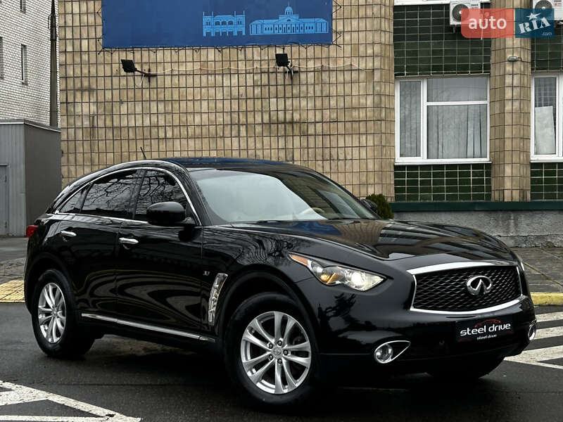 Внедорожник / Кроссовер Infiniti QX70 2016 в Николаеве