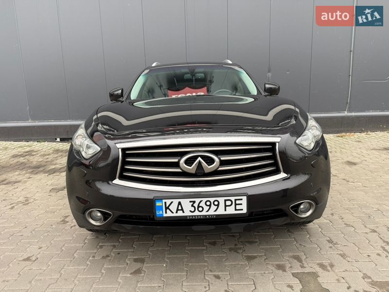 Внедорожник / Кроссовер Infiniti QX70 2014 в Киеве