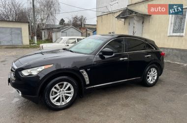 Позашляховик / Кросовер Infiniti QX70 2013 в Підволочиську