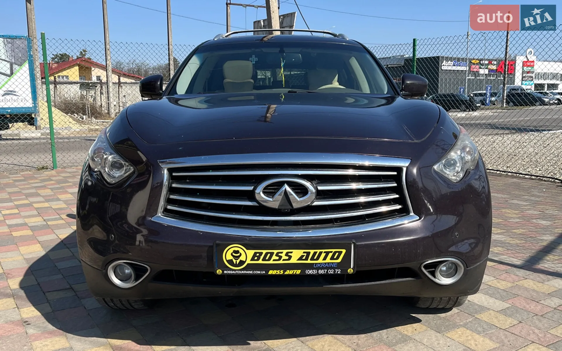 2014 Infiniti QX70 - мініатюра 2