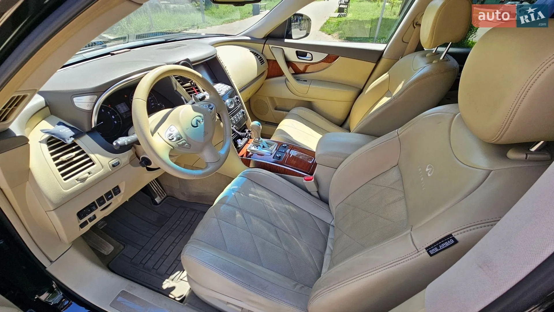 2014 Infiniti QX70 - мініатюра 13