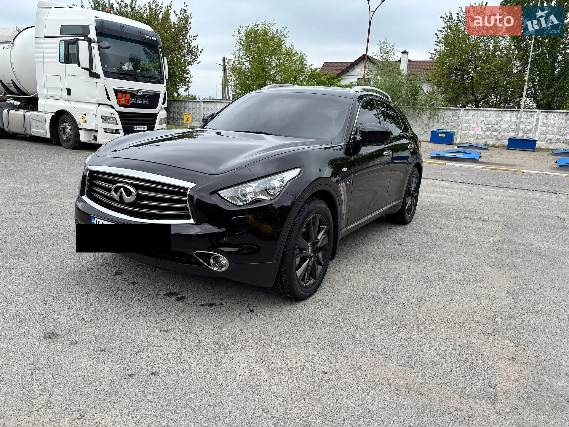 2016 Infiniti QX70 - мініатюра 2
