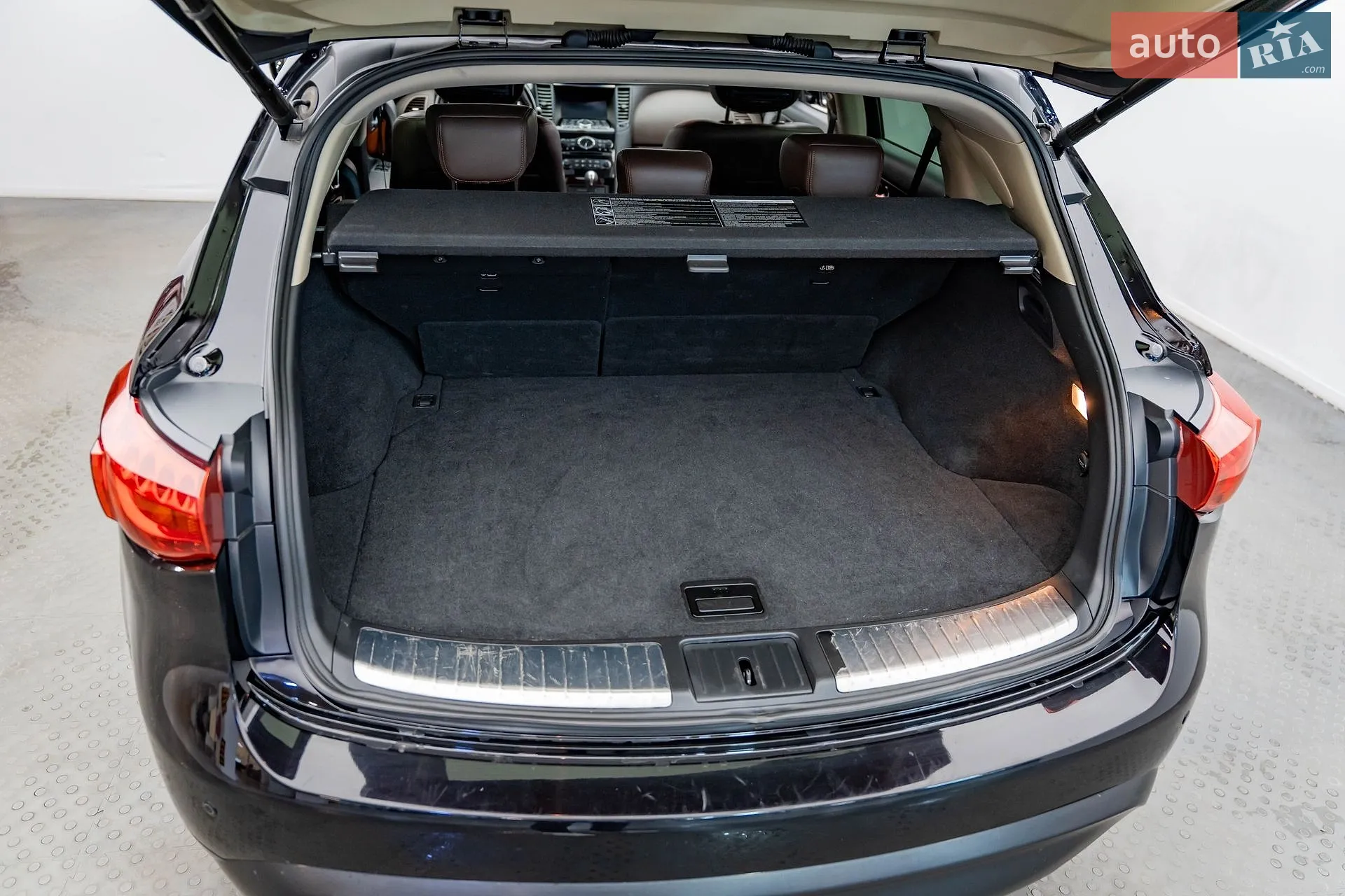 2014 Infiniti QX70 - мініатюра 7