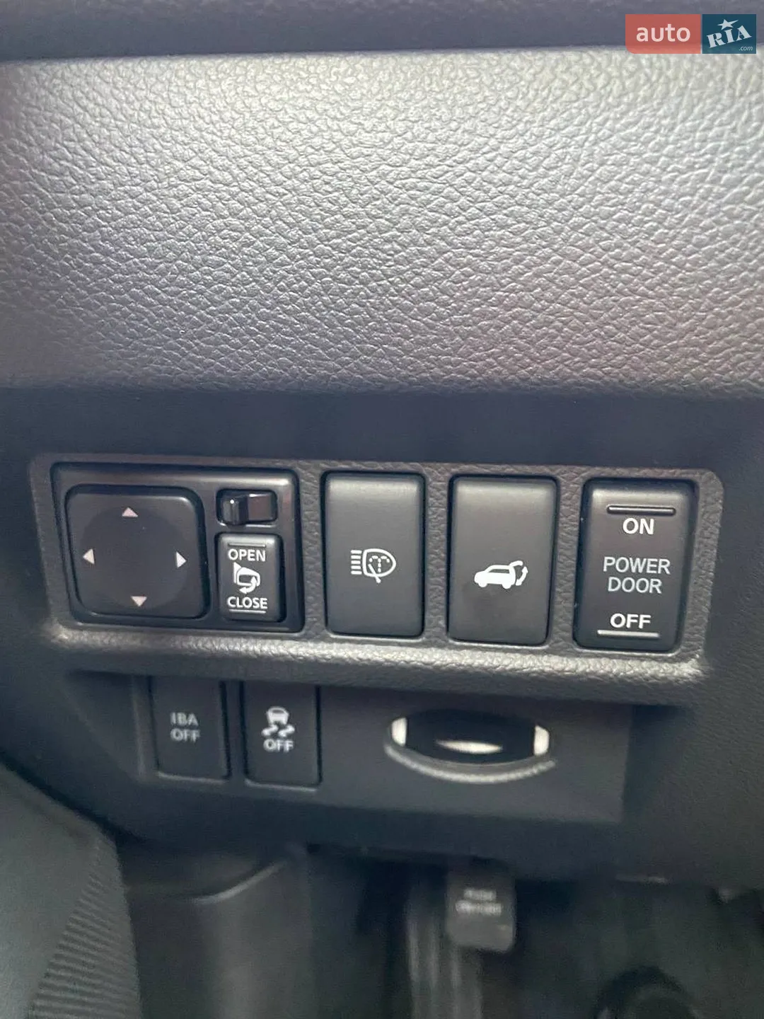 2016 Infiniti QX70 - мініатюра 31