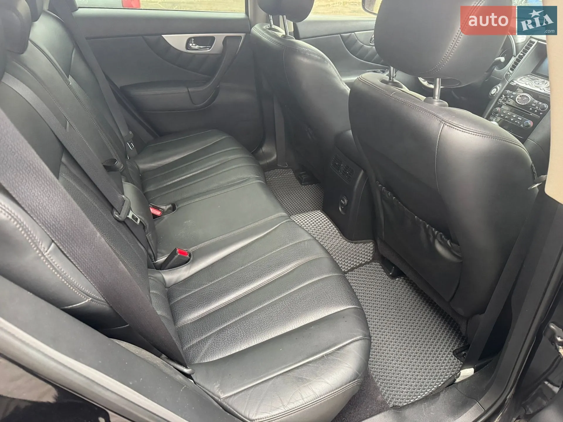 2013 Infiniti QX70 - мініатюра 25