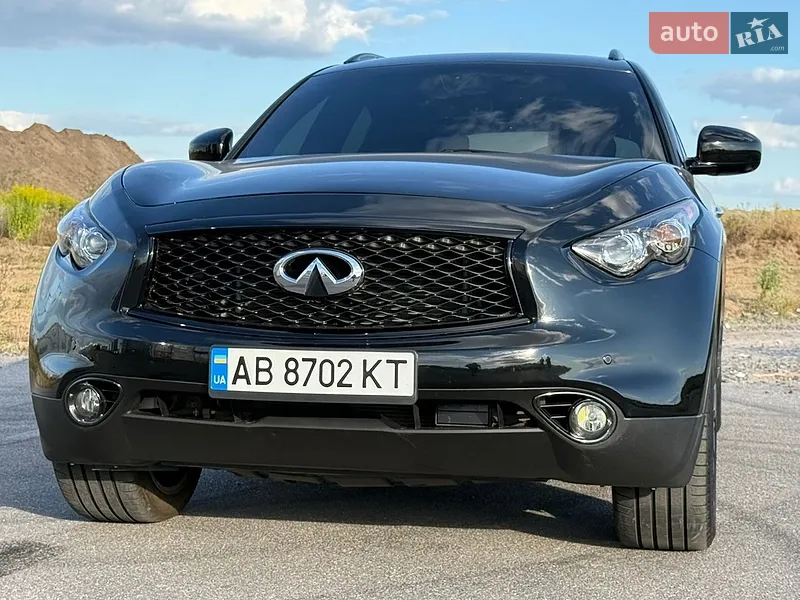 Infiniti QX70 2016
