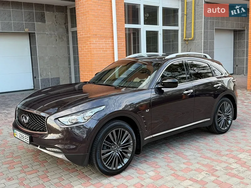 Infiniti QX70 2016