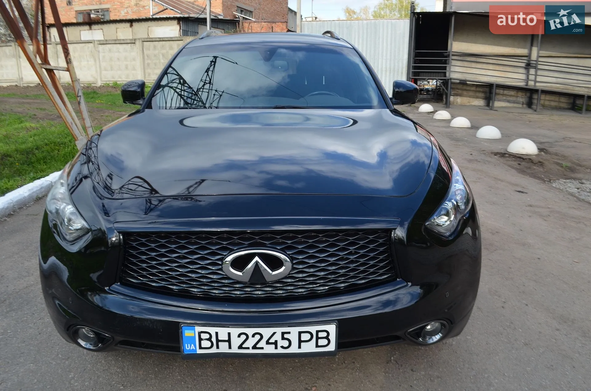 2016 Infiniti QX70 - фото 1