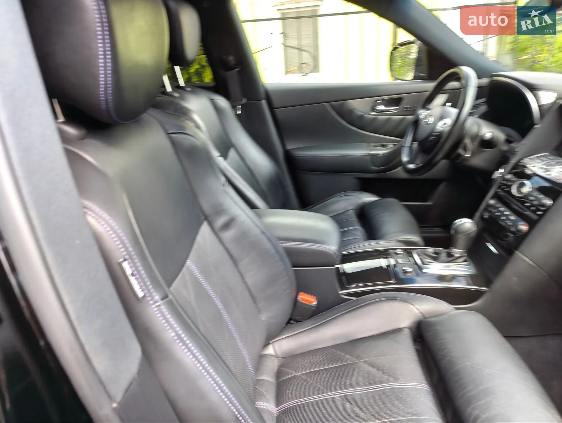 2016 Infiniti QX70 - мініатюра 18