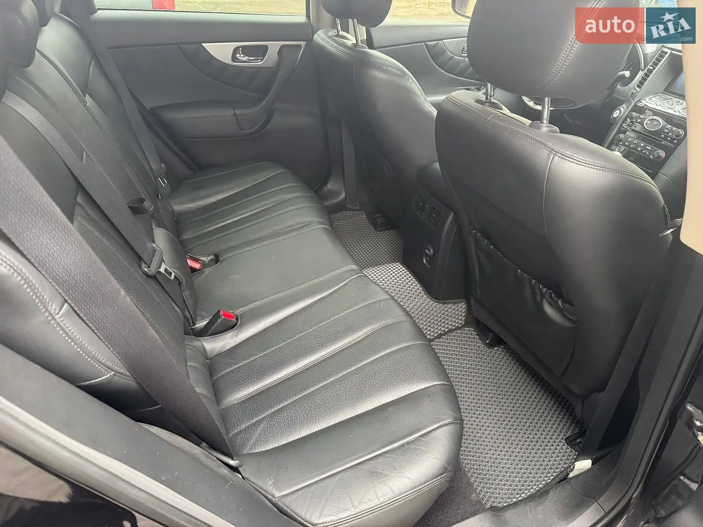 2013 Infiniti QX70 - мініатюра 15